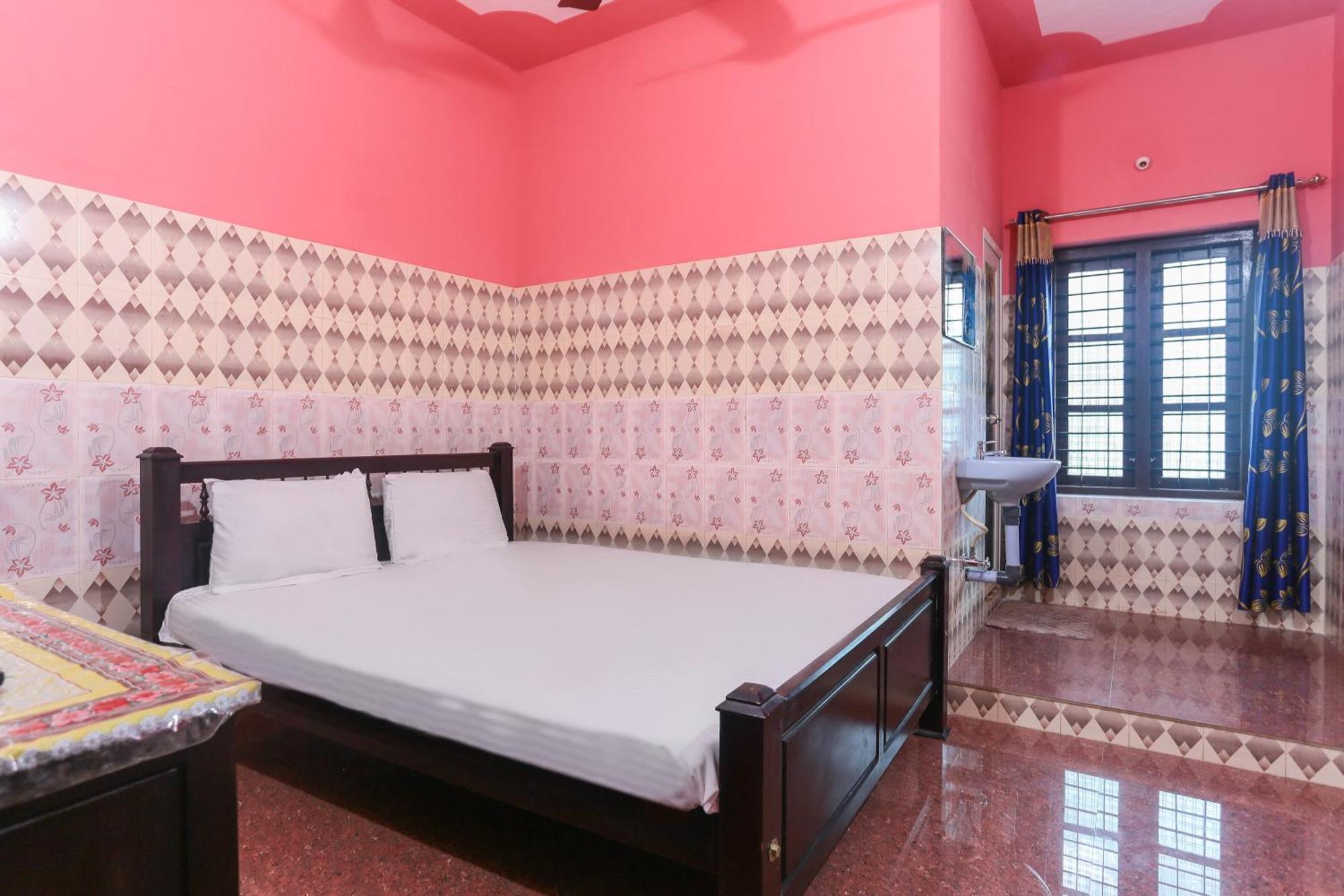 Hotel O Sree Bhadra Tourist Home Kollam Exterior photo