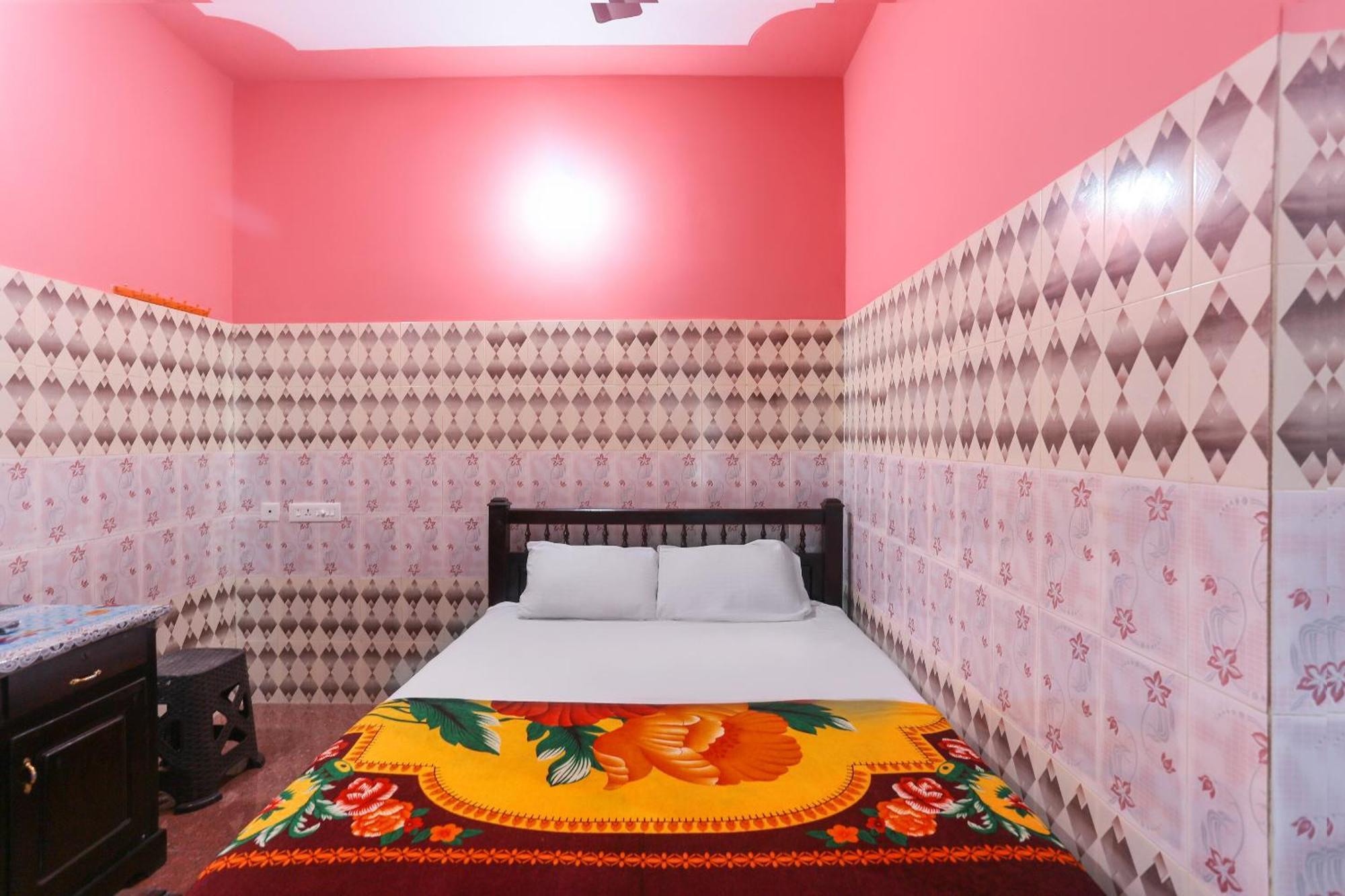 Hotel O Sree Bhadra Tourist Home Kollam Exterior photo